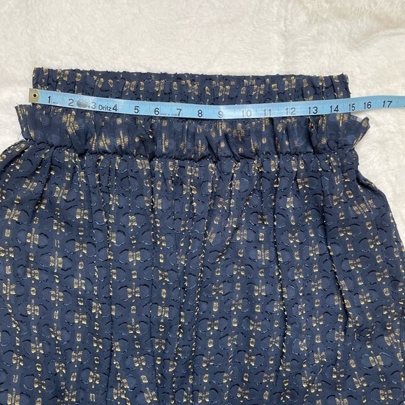 H&M Skirt - Picture 9 of 10